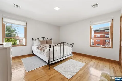 16 Arlington Boulevard North Arlington NJ 07031