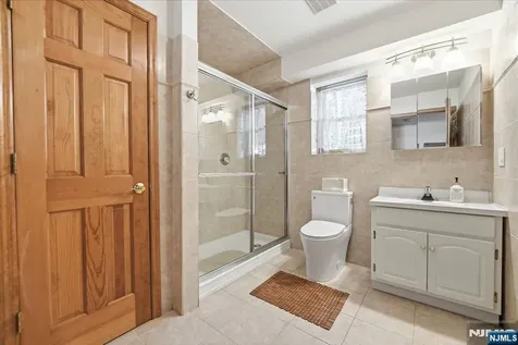 16 Arlington Boulevard North Arlington NJ 07031