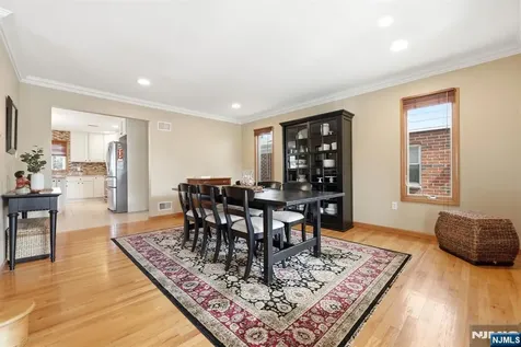 16 Arlington Boulevard North Arlington NJ 07031