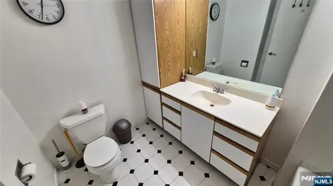 55 Clinton Place Hackensack NJ 07601