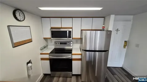 55 Clinton Place Hackensack NJ 07601