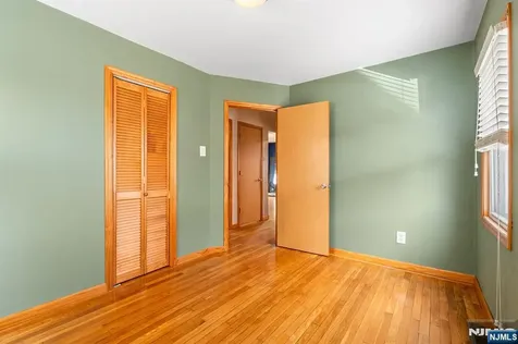 240 Ivy Kearny NJ 07032