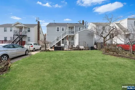 240 Ivy Kearny NJ 07032