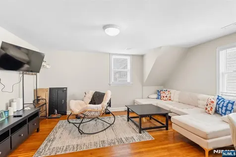 240 Ivy Kearny NJ 07032