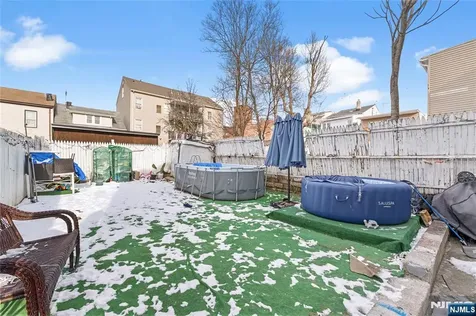 183 Walnut Street Paterson NJ 07522