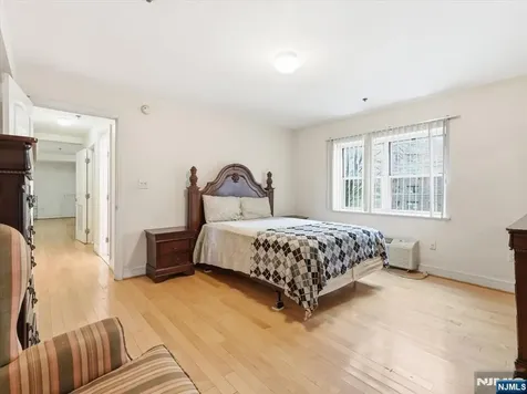 70 S Munn Avenue East Orange NJ 07018