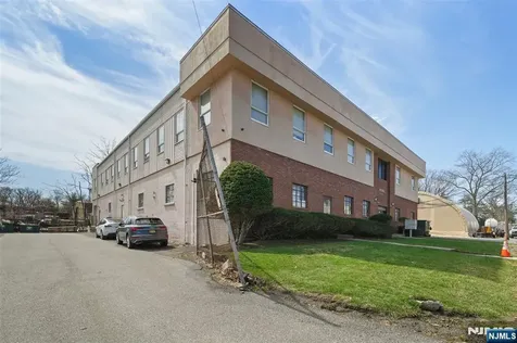 75 Armour Place Dumont NJ 07628