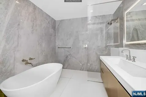 320 Adolphus Avenue Cliffside Park NJ 07010