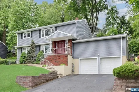 22 Mountain Avenue Westwood NJ 07675