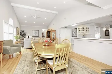655 Ridgewood Road Twp Of Washington NJ 07676