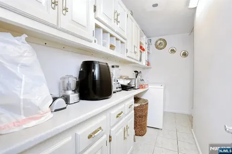 655 Ridgewood Road Twp Of Washington NJ 07676