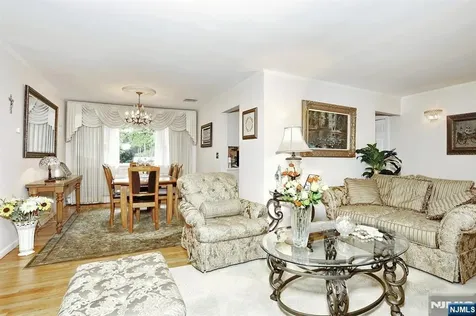 655 Ridgewood Road Twp Of Washington NJ 07676