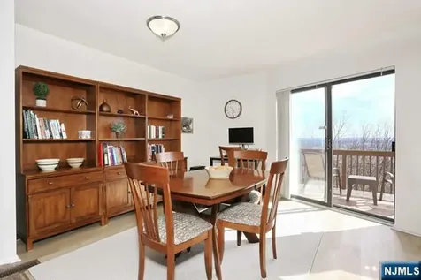 16 Alana Drive Hawthorne NJ 07506
