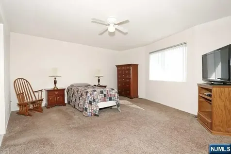 16 Alana Drive Hawthorne NJ 07506
