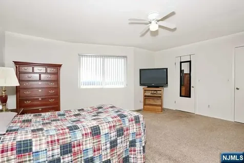 16 Alana Drive Hawthorne NJ 07506