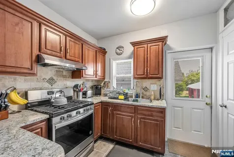 50 Chestnut Street Belleville NJ 07109