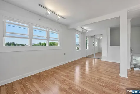 50 Chestnut Street Belleville NJ 07109