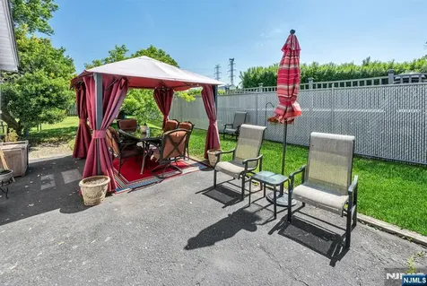 50 Chestnut Street Belleville NJ 07109