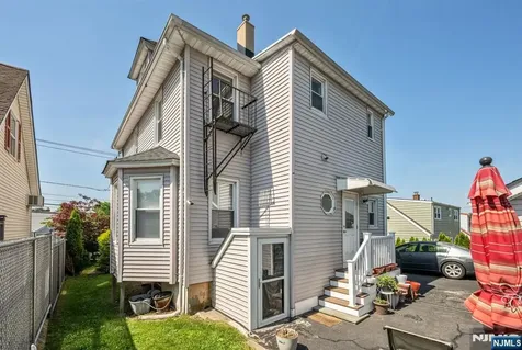 50 Chestnut Street Belleville NJ 07109