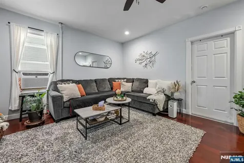 50 Chestnut Street Belleville NJ 07109