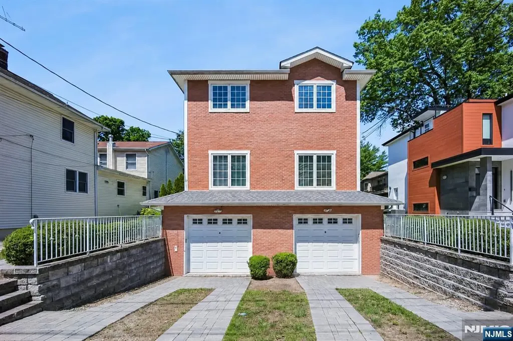 39 Grove Street Tenafly NJ 07670