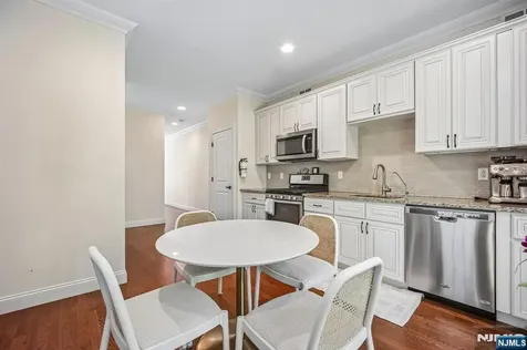39 Grove Street Tenafly NJ 07670