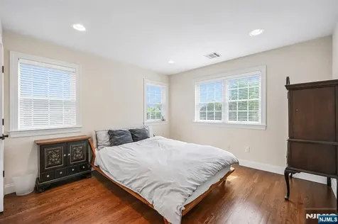 39 Grove Street Tenafly NJ 07670