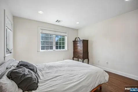 39 Grove Street Tenafly NJ 07670