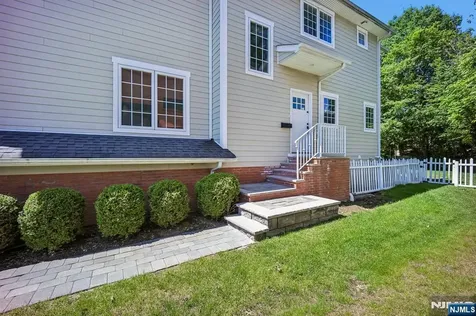 39 Grove Street Tenafly NJ 07670