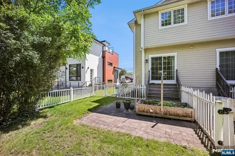 39 Grove Street Tenafly NJ 07670