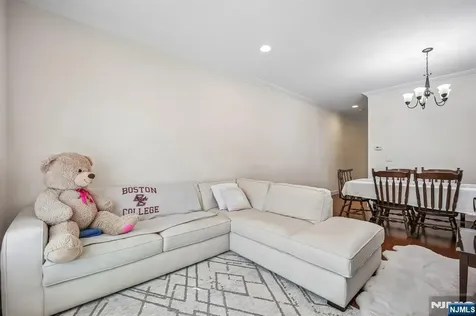 39 Grove Street Tenafly NJ 07670