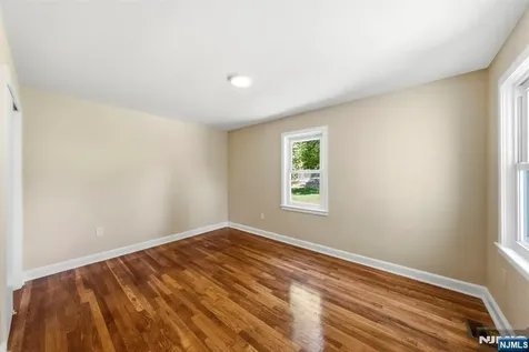 573 Conant Street Hillside NJ 07205