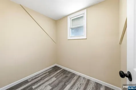 573 Conant Street Hillside NJ 07205