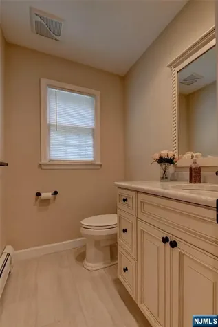 71 Cheshire Lane Ringwood NJ 07456