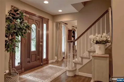 71 Cheshire Lane Ringwood NJ 07456