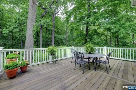 71 Cheshire Lane Ringwood NJ 07456