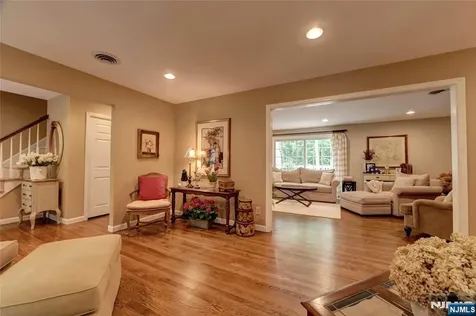 71 Cheshire Lane Ringwood NJ 07456