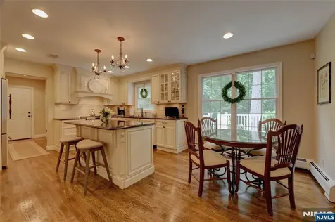 71 Cheshire Lane Ringwood NJ 07456