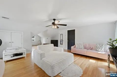 118 Wortendyke Avenue Emerson NJ 07630