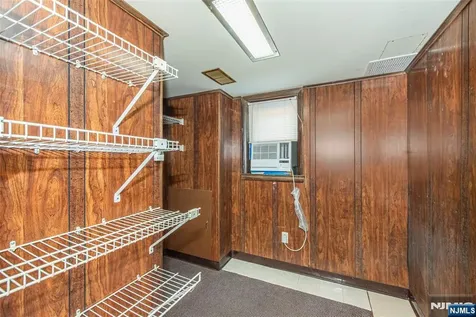 717 Alps Road Wayne NJ 07470
