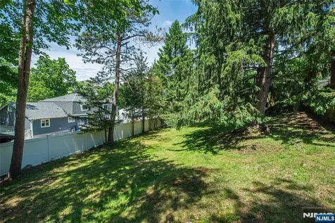 717 Alps Road Wayne NJ 07470