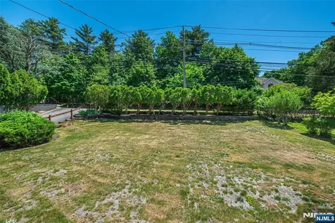 717 Alps Road Wayne NJ 07470