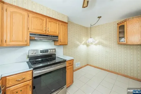 717 Alps Road Wayne NJ 07470