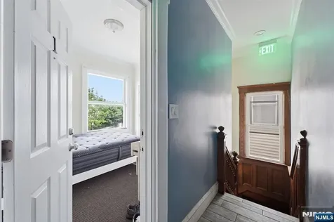 334 1st Avenue Elizabeth NJ 07206