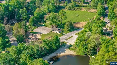 23 Cottonwood Court Hardyston NJ 07460