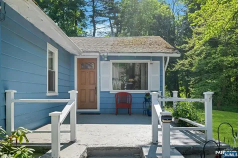 23 Cottonwood Court Hardyston NJ 07460