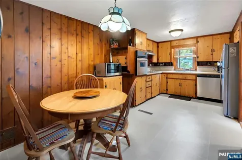 23 Cottonwood Court Hardyston NJ 07460