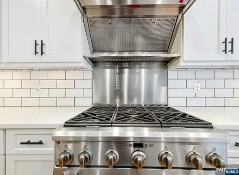129 Woodland Avenue Ramsey NJ 07446