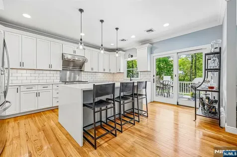 129 Woodland Avenue Ramsey NJ 07446