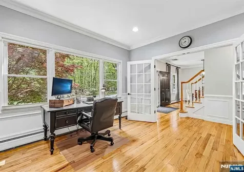 129 Woodland Avenue Ramsey NJ 07446